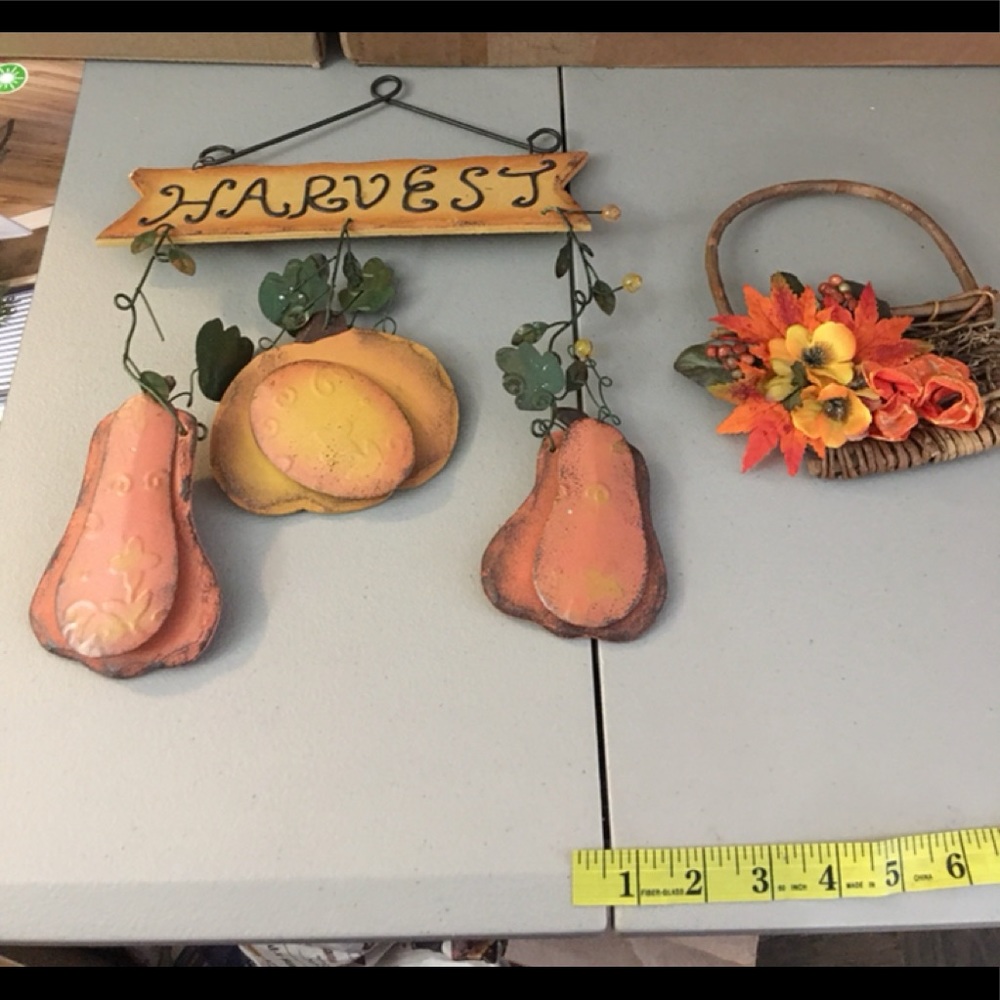 FALL DECORATIONS